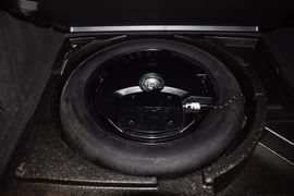   2013款奥迪Q3 35TFSI四驱豪华型
