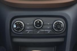   2017款东南DX7 1.5T 自动荣耀版
