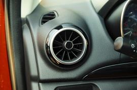   2016款凯翼V3 1.5L 手动智联III