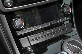   2017款哈弗H8 2.0T 汽油四驱智享型