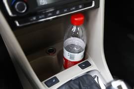   2013款上海大众全新桑塔纳1.6L自动静态体验实拍