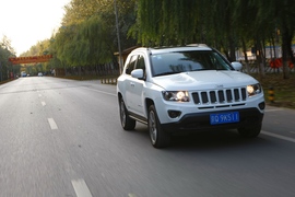   2014款Jeep指南者试驾