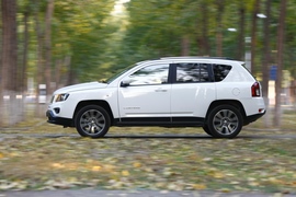   2014款Jeep指南者试驾
