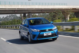   2014款广汽丰田YARiS L 致炫1.3L自动试驾实拍