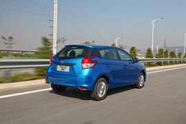   2014款广汽丰田YARiS L 致炫1.3L自动试驾实拍