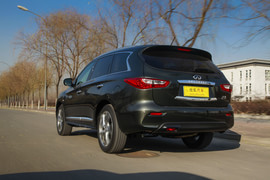   主打舒适的7座SUV 试英菲尼迪JX35全能版