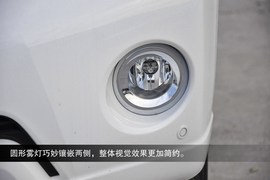   2014款丰田普拉多2.7L实拍图解