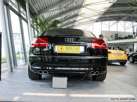   2008款奥迪S8