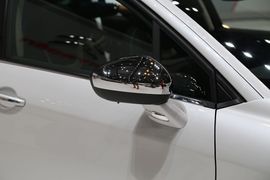   雪铁龙C5 Cross Tourer日内瓦车展实拍