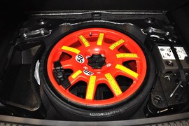   2014款大众途锐3.0TSI新锐版