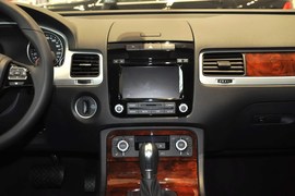   2014款大众途锐3.0TSI新锐版