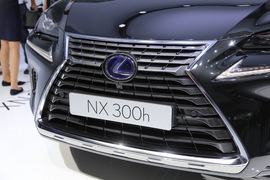   雷克萨斯NX300h 法兰克福车展实拍