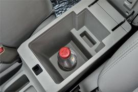   2016款东风风神A60 1.5L 手动尊贵型