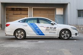   2017款 思铂睿 混动 2.0L 净驰版