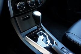   2017款 丰田卡罗拉 改款 1.2T CVT GL-i真皮版