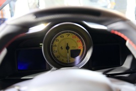   2019款法拉利488 PISTA