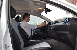   2018款 东南 DX3 EV 旗舰型
