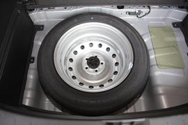   2017款 陆风X2 1.6L 自动锋锐版