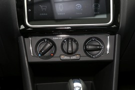   2018款大众 POLO  1.5L 自动豪华版