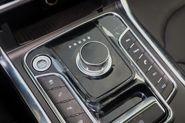   2019款大乘汽车G70S 2.0T 自动旗舰型