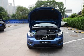   2019款沃尔沃XC40 T4四驱 子夜亚马逊蓝