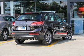   2018款宝沃BX7 28T 四驱旗舰型 5座