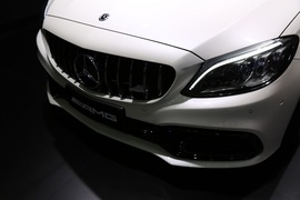   奔驰AMG C63