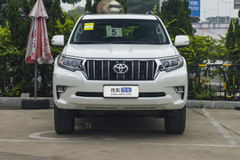   2018款丰田普拉多 3.5L自动TX-L后挂备胎