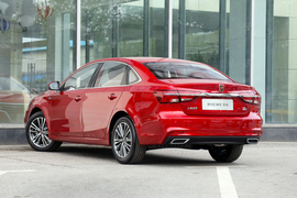   2020款 荣威i6 PLUS 1.6L CVT 4G互联荣耀旗舰版
