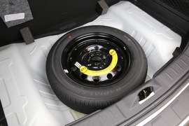   2018款云雀全界Q1 1.4L 手动智能plus版
