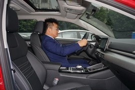  2019款比亚迪全新秦EV 高续航版 豪华型