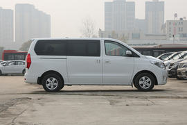  2019款东风风行F600L 2.0L 豪华型 7座