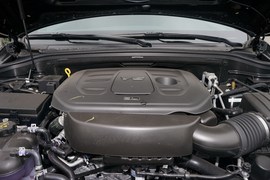   2020款Jeep大切诺基 3.0L 精英导航版
