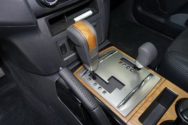   2020款三菱帕杰罗 3.0L 自动舒适版