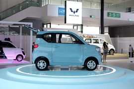   五菱宏光MINI EV 成都车展实拍