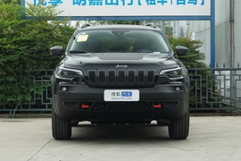   2020款 Jeep自由光 2.0T 四驱高性能旗舰版