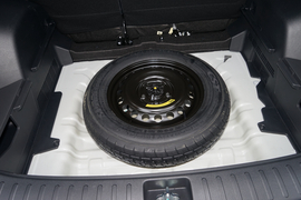   2021款 现代ix35 2.0L 自动两驱领先版GLS