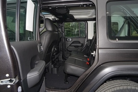   2021款 Jeep牧马人四门版 2.0T 80周年纪念版