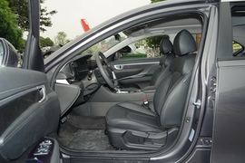   2021款 现代名图 1.8L CVT精英版GLX