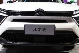   东风雪铁龙凡尔赛C5X 2021上海车展实拍