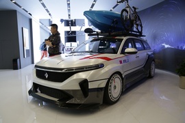   新宝骏Valli上海车展实拍