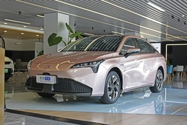   2021款广汽埃安AION S Plus 80 超长续航版