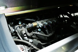   2021款长安跨越王X5 2.0L CNG标准版单排双后轮厢式 货箱