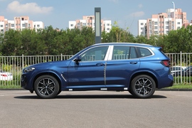   2022款宝马X3  xDrive 25i M运动套装