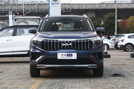   2021款起亚智跑 Ace 2.0L 精彩版