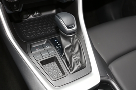   2022款丰田威兰达 2.0L CVT两驱豪华PLUS版
