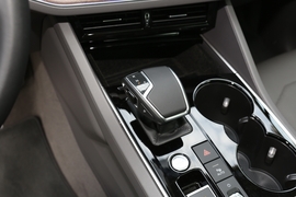   2022款大众途锐 3.0TSI 锐享版 曜黑运动套装
