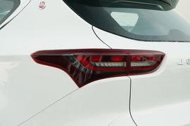  2022款捷途X70S 1.5T 手动芳华版 5座