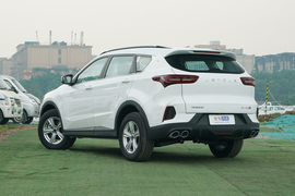   2022款捷途X70S 1.5T 手动芳华版 5座