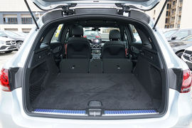   2022款奔驰GLC 260 L 4MATIC 动感型 改款